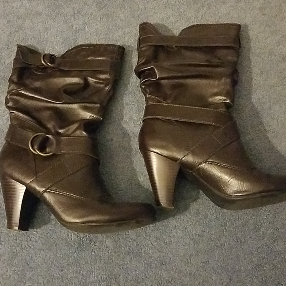 Brown boots